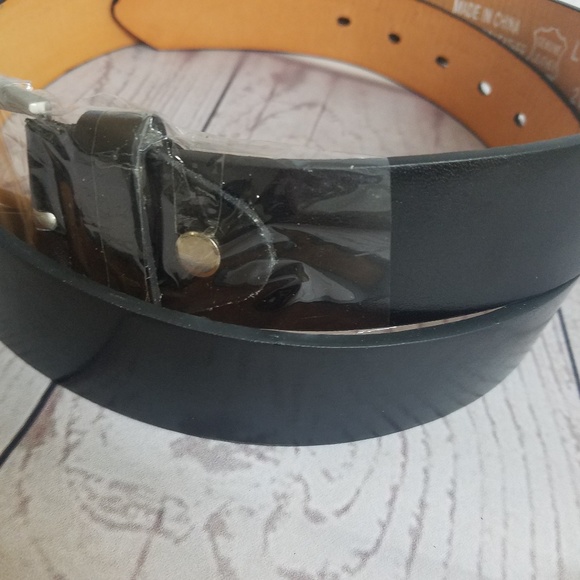 Genuine Leather Belt - Picture 2 of 5